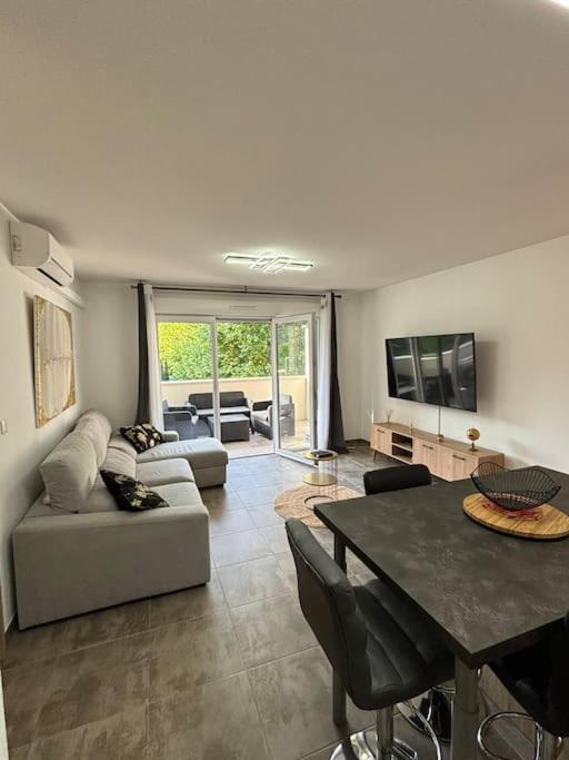 Jolie Appartement En Residence Bastia  Ngoại thất bức ảnh
